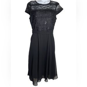 R & K dress‎ size 4 stunning black elegant lace evening dress gown 🖤🖤